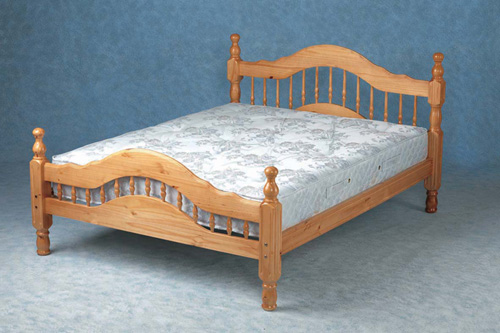 Cuban Kingsize Pine Bed
