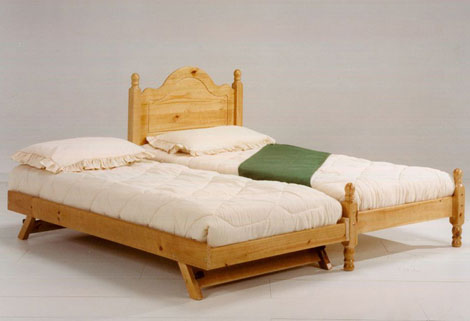 Guest Beds on Furniture247    Beds    Pine Beds    Sol Single Pine Guest Bed