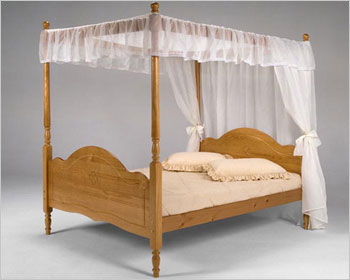 Veneza Four Poster King Size Bed From